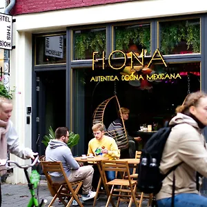  Хостел This HoTel