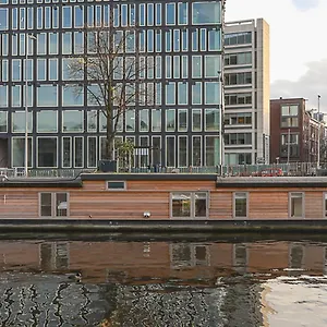 Houseboat Next To Amstel Bed & Breakfast